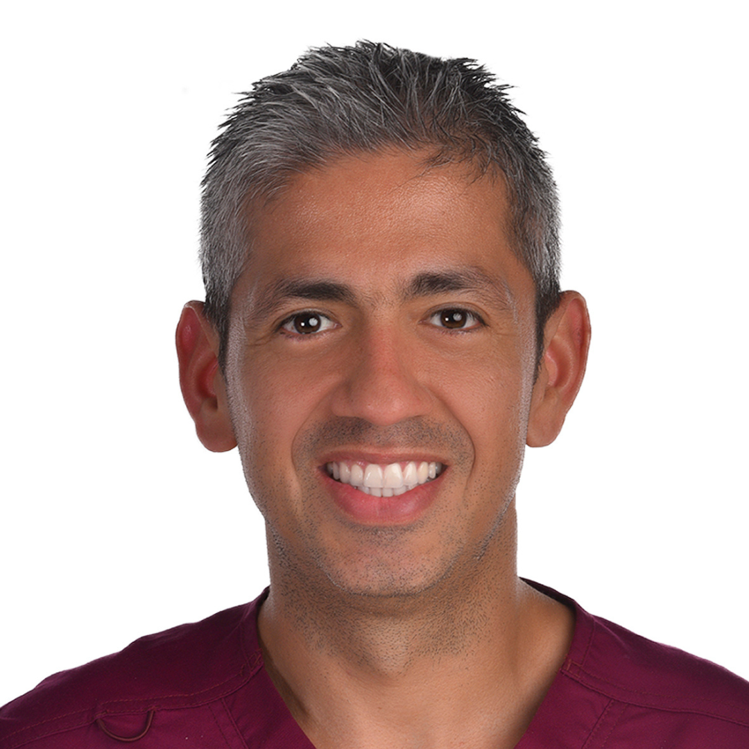 Javier Corona  - Pediatra